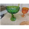 Image 5 : 6pcs of Carnival Glass; Rooster Bowl, 3 Goblets, Platter, Candy Dish