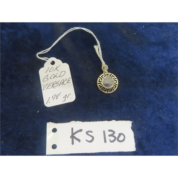 10k Gold Versace Pendant - total weight 1.98g