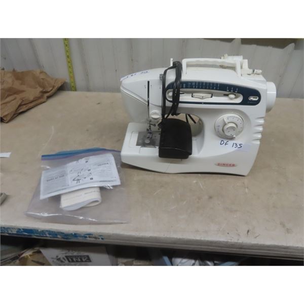 Singer Portable Sewing Machine