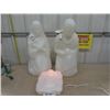 Image 1 : Blow Mold Mary / Joseph / Jesus - Parents are 27" Tall