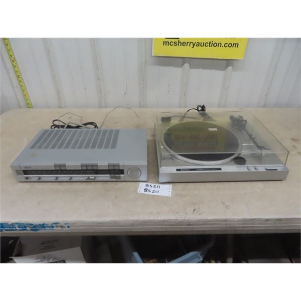 Akai Model AA-R1 Receiver, Hitachi HT-1 DC Servo Turntable - NO Needle/Belt