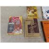 Image 4 : Lot of 7 Children's Books, 2 Radio Classics on Cassettes, 2 Christmas Ornaments