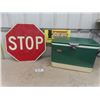 Image 1 : Coleman Cooler + Stop Sign