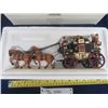 Image 2 : Dept. 56 Holiday Coach 1991 Vintage Hand Painted Porcelain