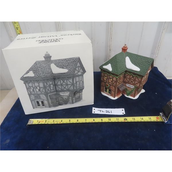 Dept. 56 T. Puddlewick Spectacle Shop 1995 with Light - Retired