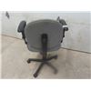 Image 3 : Adjustable Swivel Office Chair