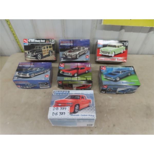 Lot of 7 Model Kits ; AMT/Revell - All Unbuilt New in Package EXCEPT 68 Roadrunner