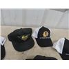 Image 3 : 9 Hockey NHL Hats + Snap On - some have Tags + Not Worn