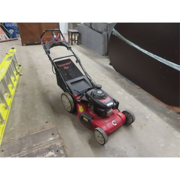 TroyBuilt XP 160cc Rear Wheel Self Propelled Lawn Mower - Good Compression