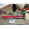 Image 4 : Knitting Supplies; Yarn, Needles, Fabric