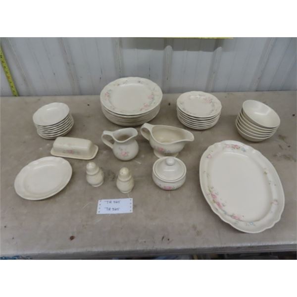 37 Pieces PFaltzgraff Dinnerware