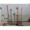 Image 1 : 6 Various Yard Tools ; Rake, Chopper, Fork, Edger, Spade, Pruner