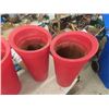 Image 3 : 6 Plastic Planters ; 3 Red 3 Black 28" Tall 15" at it Widest