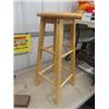 Image 5 : 2 Wooden 28" Stools + Wooden Coat Rack 60"