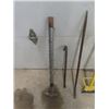 Image 4 : 2 Axes, Heavy Duty  Floor Scraper, Crowbars, Sledge Hammer