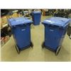 Image 4 : 2 Rolling Garbage/Recycling Bins 23" x 33" x 42"