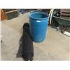 Image 1 : 55 Gal Poly Barrel with Landscape Blanket