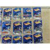 Image 2 : Lot of 30 Hot Wheels on Cards