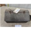 Image 2 : Cast  Steam Tractor Tool Box with Oiler Holder 6.5" x 7" x 14"