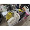 Image 4 : Oils, Lubricants, Grease, Cleaners, Filters