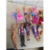 Image 4 : Barbie Dolls