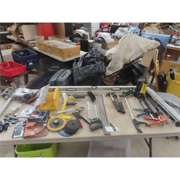 Levels, Caulking, Hammer, Square, Dremel plus more