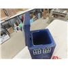 Image 5 : 2 Die Cast John Deere Skid Steers, Doctor Who Garbage Can