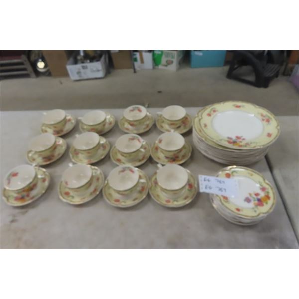 35 pc Place Setting Johnson Bros. Pareek