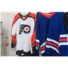Image 2 : 5 Hockey Jerseys All Sz Med ; Flyers, Kings, Capitols, Rangers + 1 Other