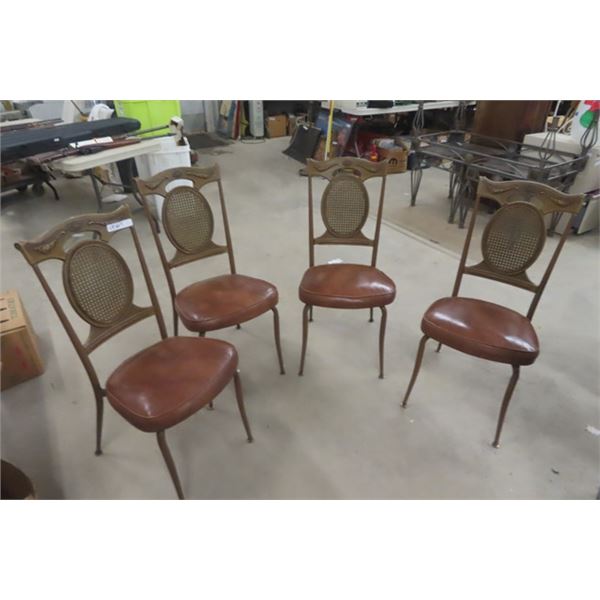 4 Matching Retro Kitchen Chairs