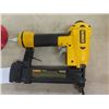 Image 2 : DeWalt D15422 18g Crown Stapler Bondo Air Sander