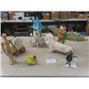 Image 1 : Wooden Pull Toy, Mikey Moose Bobble Head, Wind Up Swan , Robaxacet Display