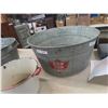 Image 2 : 2 Galvanized Round Tubs 20" & 22" + 1 Enamel Bucket