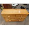 Image 2 : 6 Drawer Solid Wood Dresser 16" x 31" x 49"
