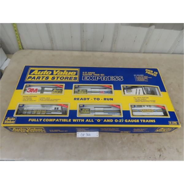 Auto Value Parts Stores K-Line 0-27 Gauge Train Set - New in Box