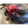 Image 2 : HONDA 4 STROKE WEED EATER