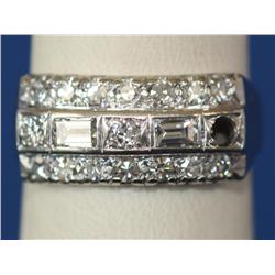 Ladies 14K White Gold Ring W/1ctw Diamonds 5.3gr Missing One Stone   