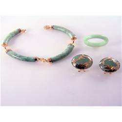 AAA Grade Apple Jade Set Of 3 14kt Yellow Gold 31.3 Grams     AAA Grade Apple Jade Ring     AAA Grad