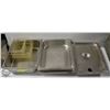 Image 1 : FIVE 1/2 SIZE S/S INSERTS W/ ONE LID & 3 POLY