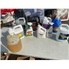 Image 1 : Garage fluids