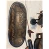 Image 2 : Carved items