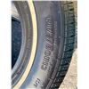 Image 3 : PI175/80R13 tires