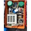 Image 1 : Bin hardware