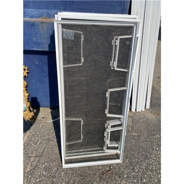New screens 21.5x44.5