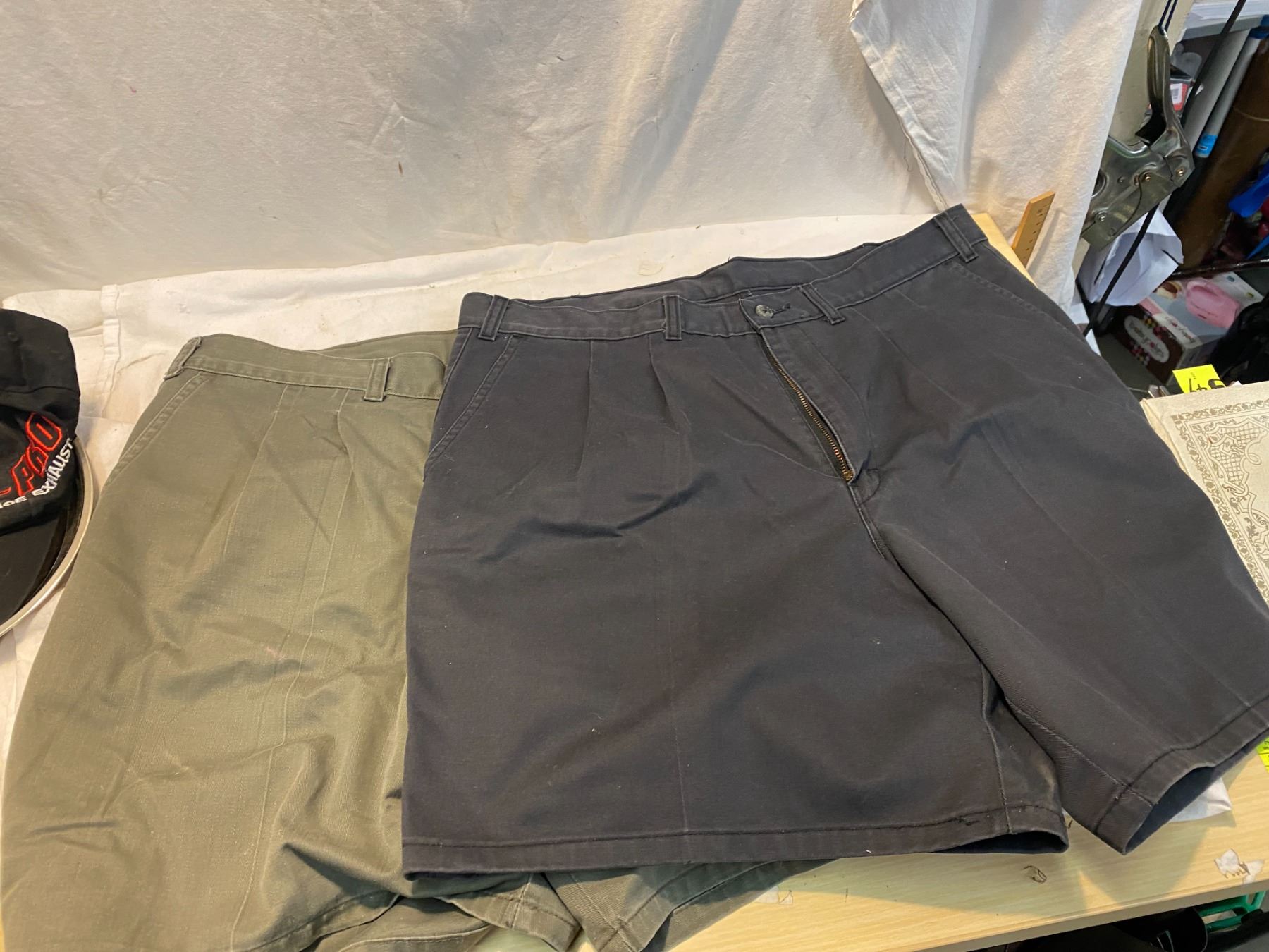 Denver Hayes shorts size 38