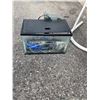 Image 1 : Fish tank and contents