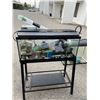 Image 1 : Fish tank and contents
