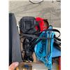 Image 1 : Assorted bags