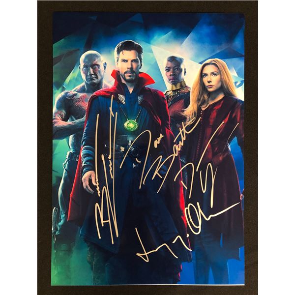 AVENGERS CAST SIGNED 8 X 10 (RA COA)