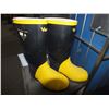 Image 1 : Steel Toed Rubber Boots